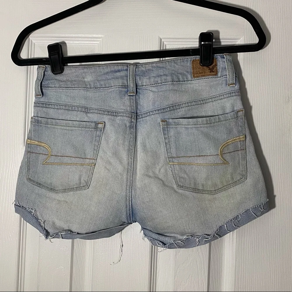 American Eagle Stretch Jean Shorts in Light Denim Wash